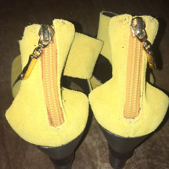 DvF Opal Crisscross Wedge Sandals - Picture 6 of 8